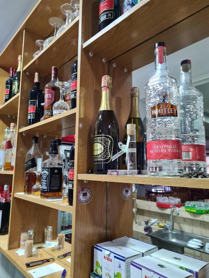 Bar Kafe Pjetri Patza-Kuqani